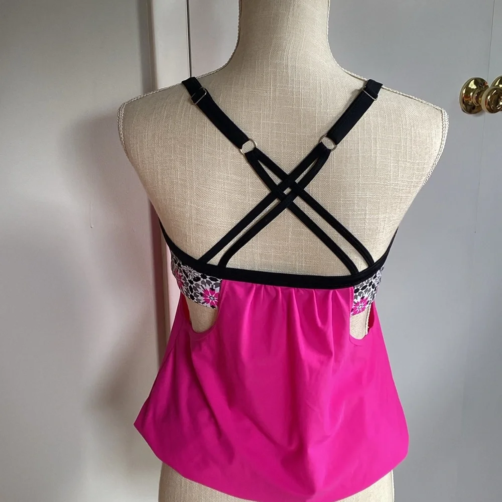 Tankini Top Padded Bra Size Medium Multiple Colors